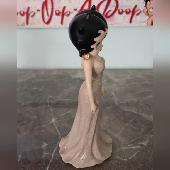 Westland Giftware, Retired 2001, Cream Shimmer Gown, and Elegant Betty